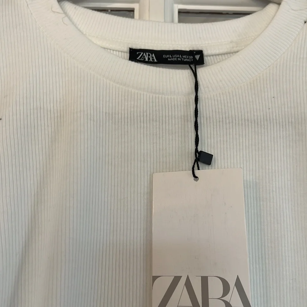 ZARA TOP - Picture 2 of 3